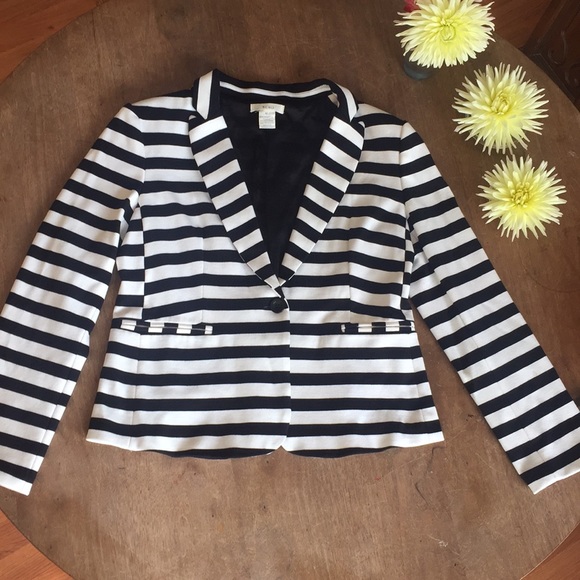 BCNU Jackets & Blazers - BCNU stretch striped blazer M
